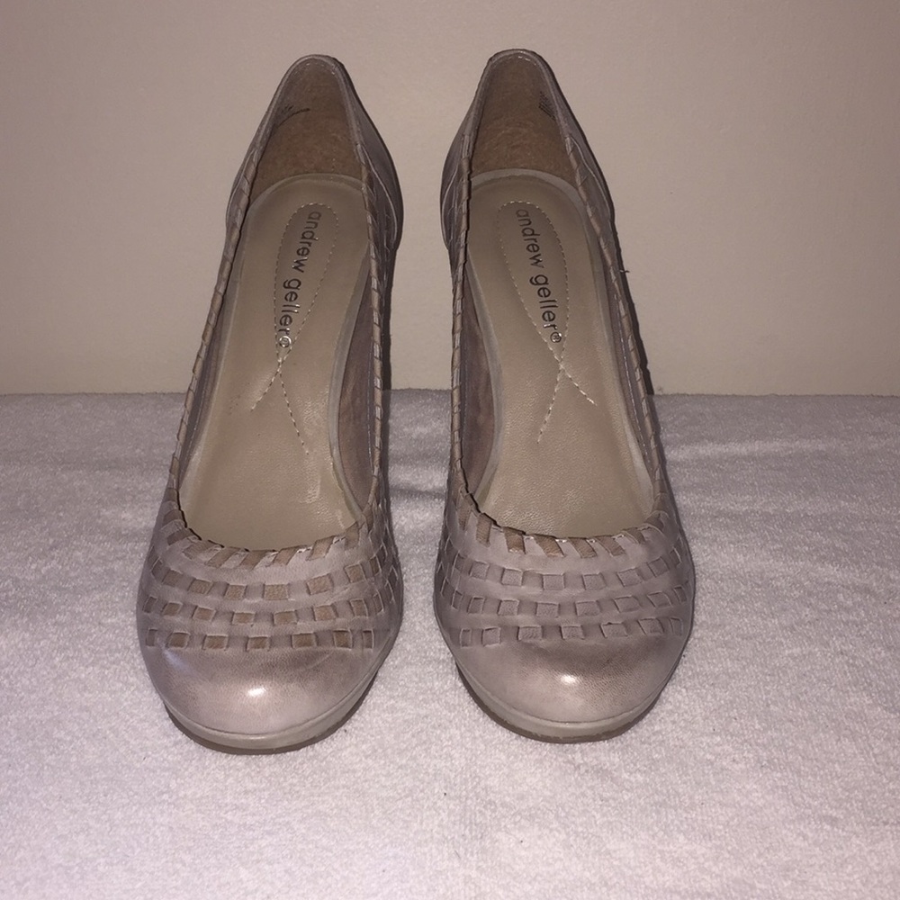 Woven nude, platform heels.